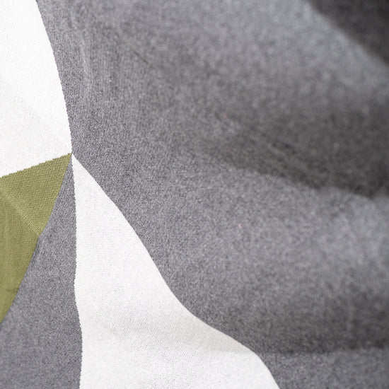 Plaid / Tæppe - Strikket Abstrakt Farveblok Grå 04