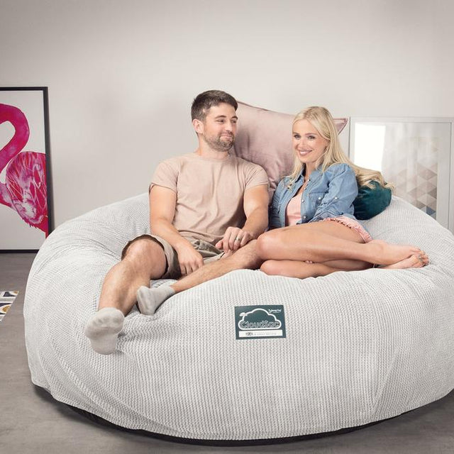 LOUNGE PUG, CloudSac 3000 XXL, Stor Dobbelt Sækkestol Sofa med Memory Skum, Pom Pom Cremefarvet