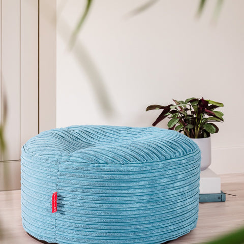 Lounge Pug® Pom Pom, Vores fodstolssækkestol er udviklet som et kompliment til Lounge Pug-serien af sækkestol.