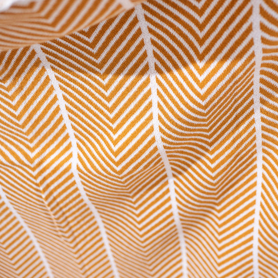 Plaid / Tæppe - Strikket Sildebensmønster Sennep 02