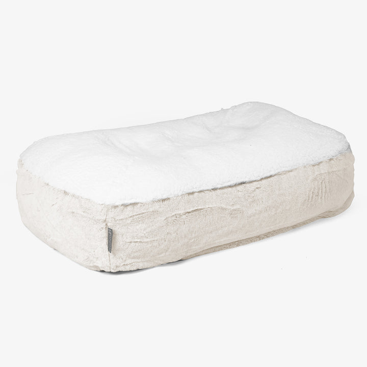 Sloucher Hundeseng Medium - Imiteret Kaninpels Hvid 01