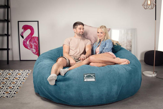 LOUNGE PUG, CloudSac 3000 XXL, Stor Dobbelt Sækkestol Sofa med Memory Skum, Pom Pom Turkis Blå