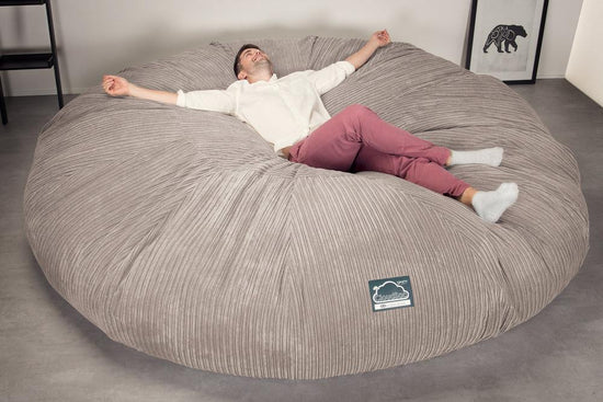 LOUNGE PUG, CloudSac 5000 XXXXXL, Titanic Sækkestol Sofa med Memory Skum, Klassisk Jernbanefløjl Mink