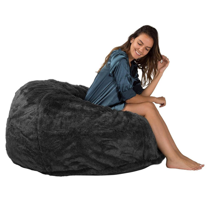 LOUNGE PUG, CloudSac 510 XL, Kæmpe Sækkestol med Memory Skum (NYT DESIGN), Falsk Pels Sort