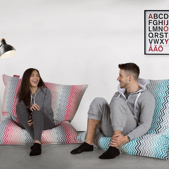 LOUNGE PUG®, Sækkestol XL, Gulvpude, Sækkepude - Trykt Chevron Turkis