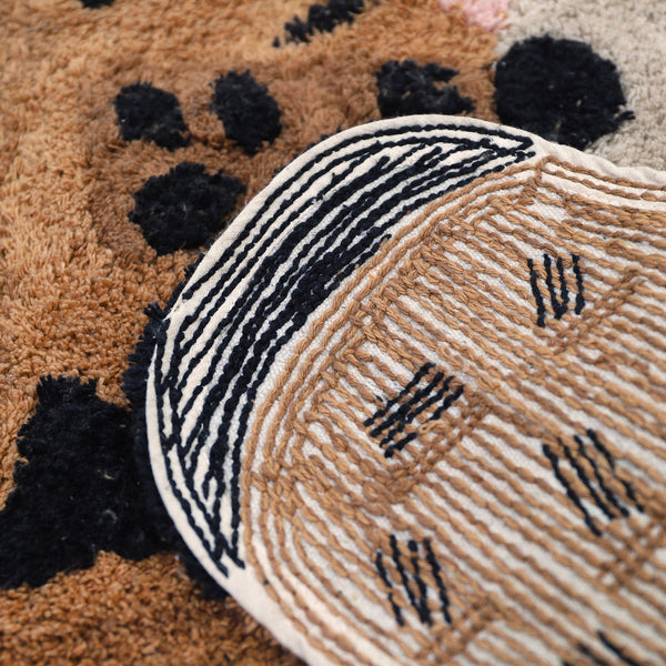 Gulvtæppe til Børn - Lille Gepard Fabric Close-up Image