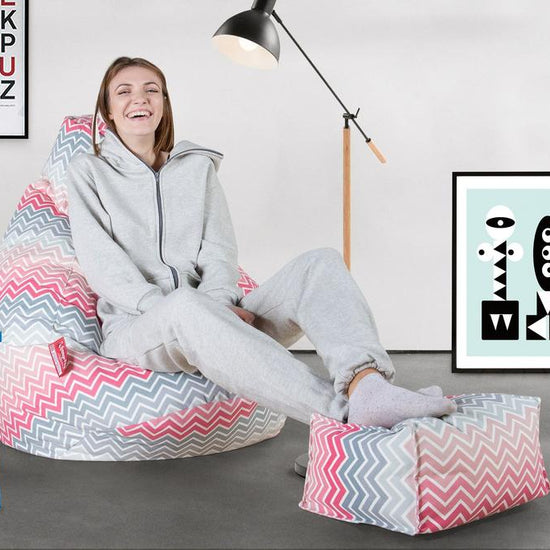 LOUNGE PUG®, Fodskammel - Trykt Chevron Pink
