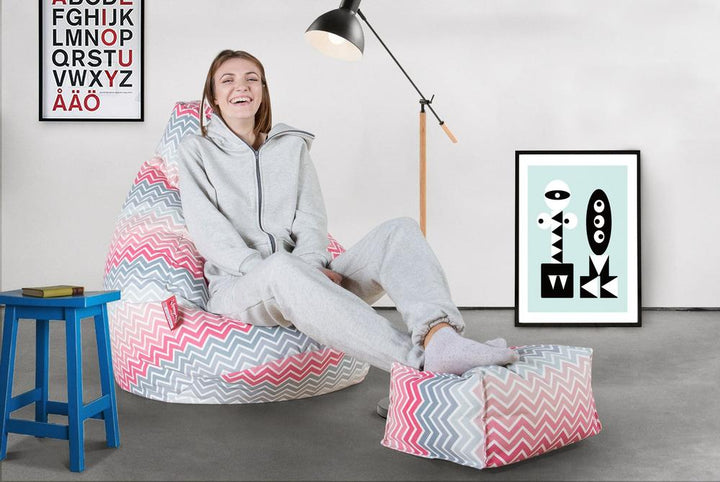 LOUNGE PUG®, Fodskammel - Trykt Chevron Pink