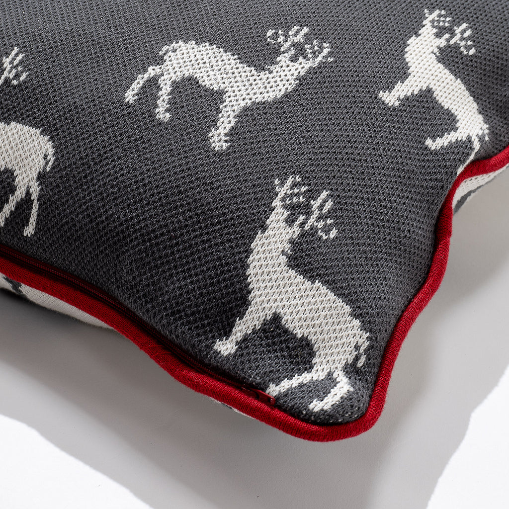 Pude 47 x 47cm - 100% Bomulds Stag 03