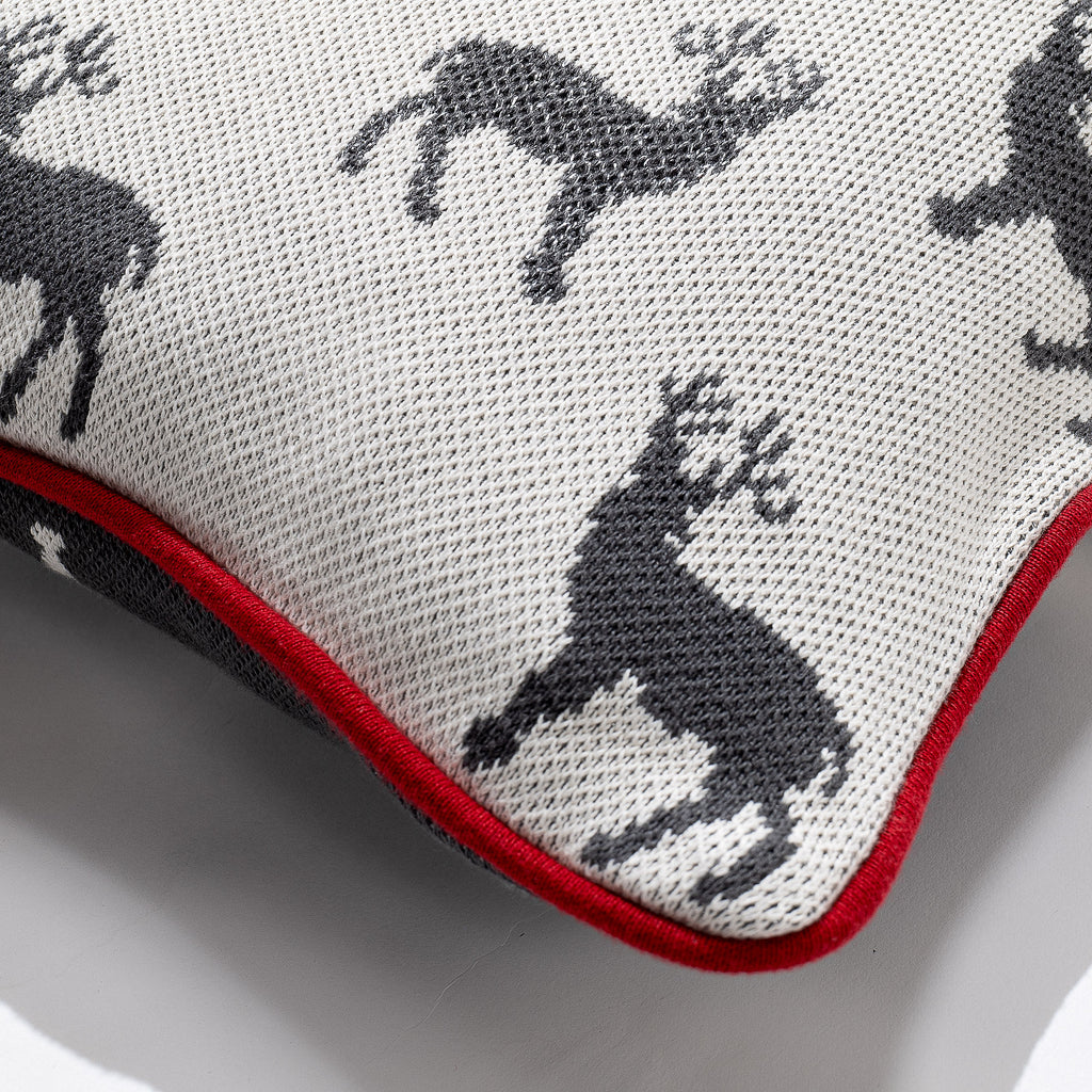 Pude 47 x 47cm - 100% Bomulds Stag 04