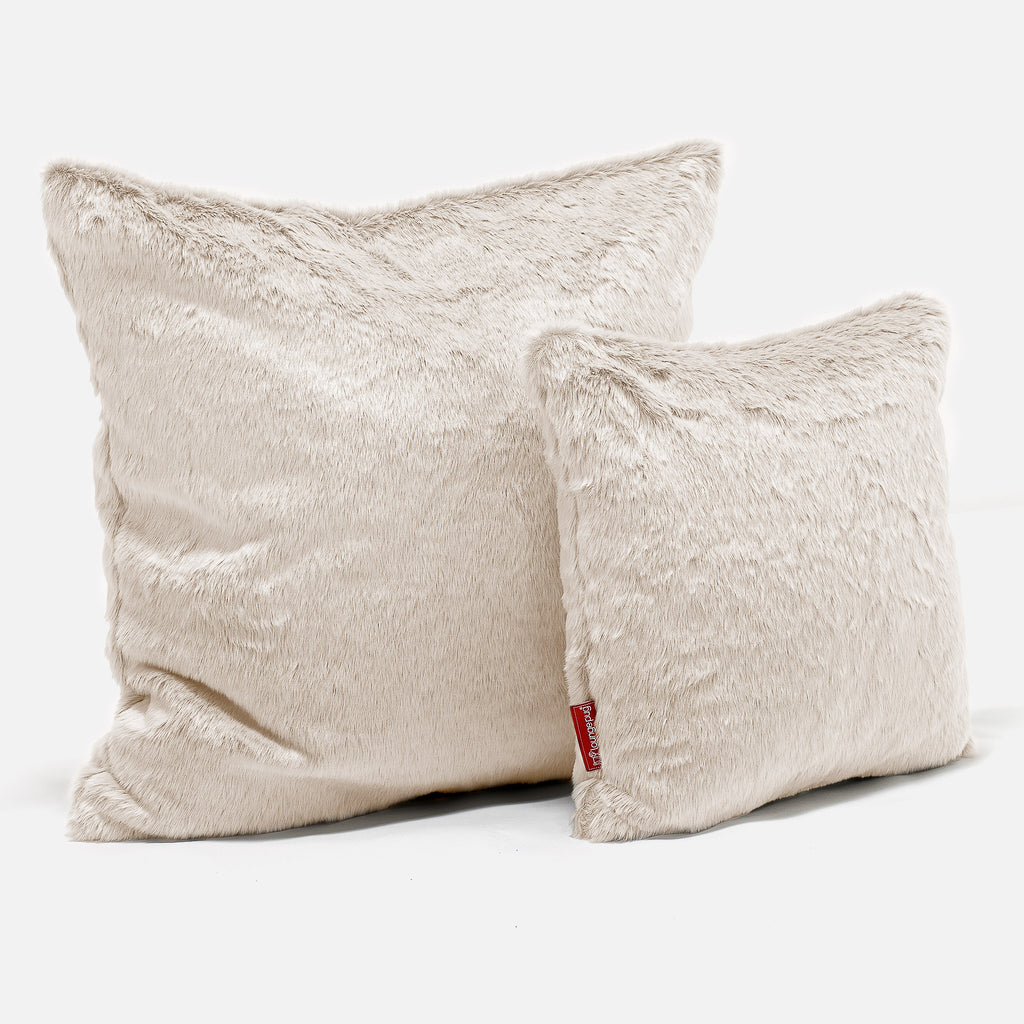 Kæmpe Pude 70 x 70cm - Imiteret Kaninpels Hvid 02