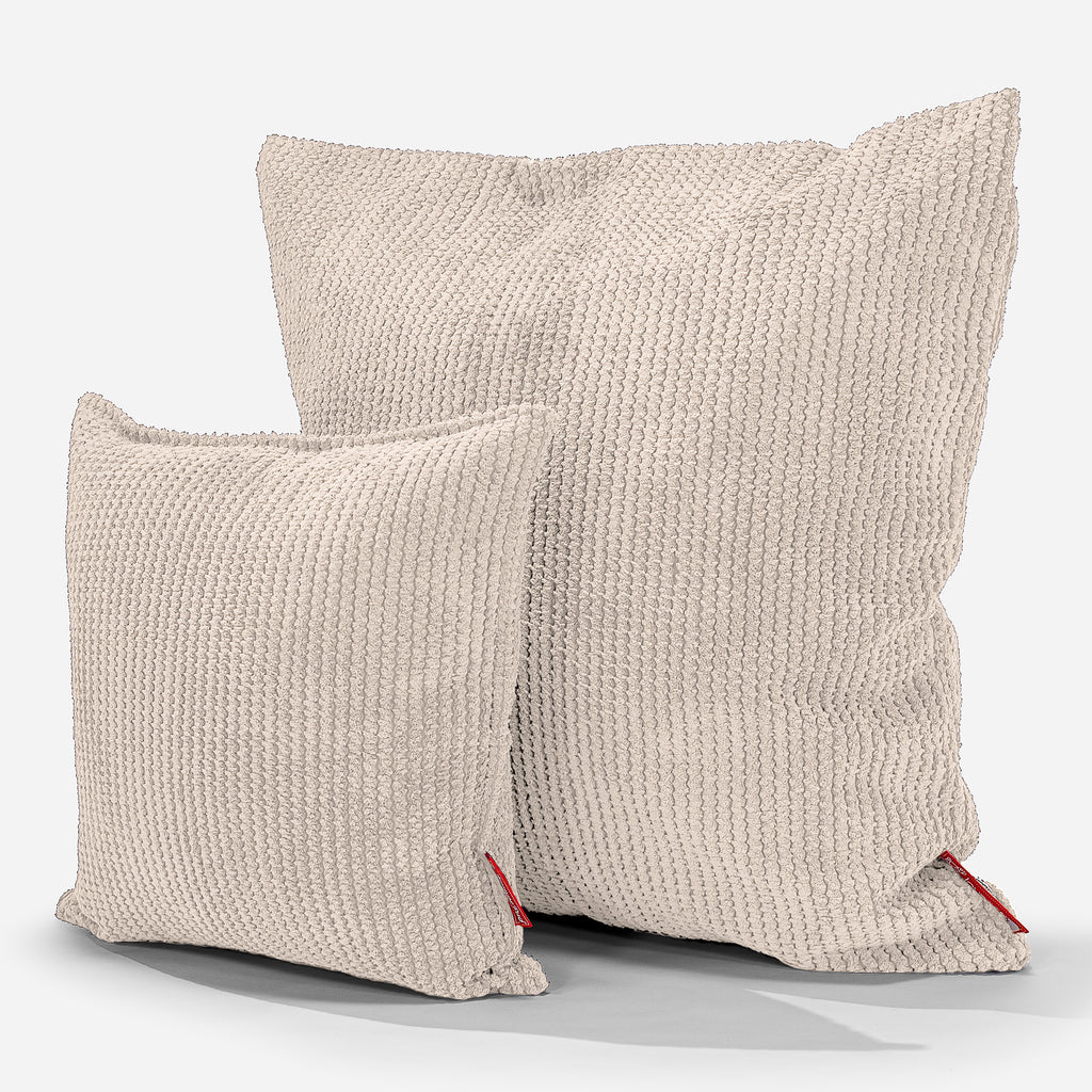 Kæmpe Pude 70 x 70cm - Pom Pom Cremefarvet 02