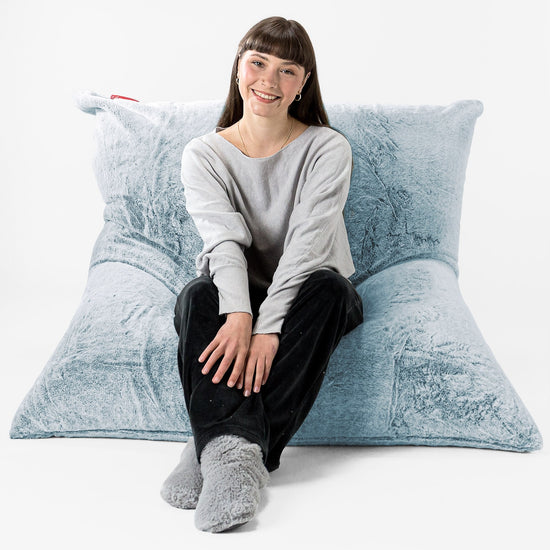 Sækkestol XL - Imiteret Kaninpels Støvet Blå 01