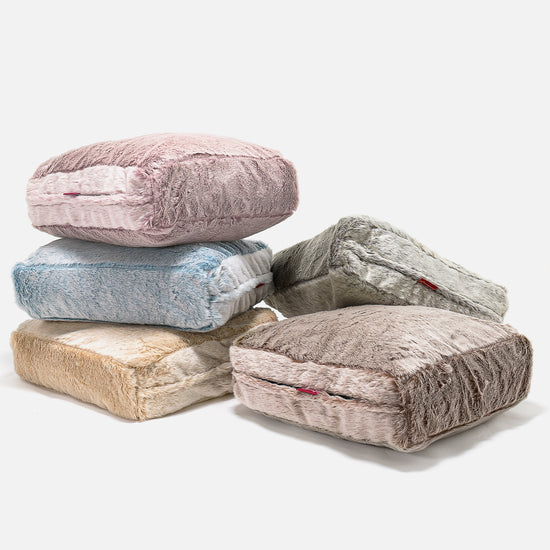 Stor Gulvpude - Imiteret Kaninpels Hvid 04